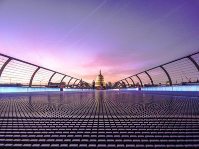 英國倫敦千禧橋
